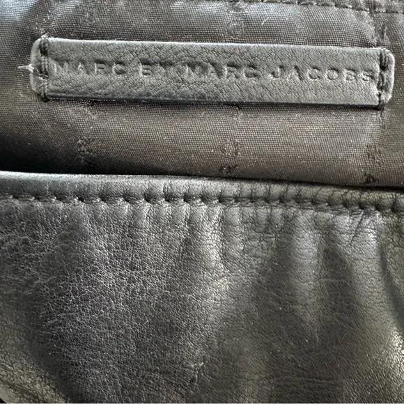 MARC BY MARC JACOBS Revolution  Hobo - Picture 2 of 13